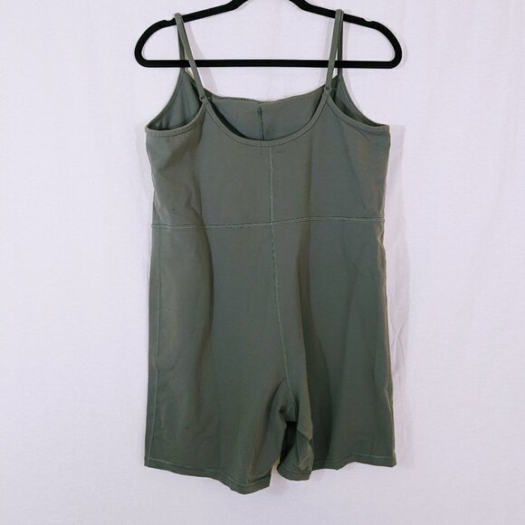 Wilfred Gray Spaghetti Strap Shorts Romper Size 2XL - Picture 2 of 4
